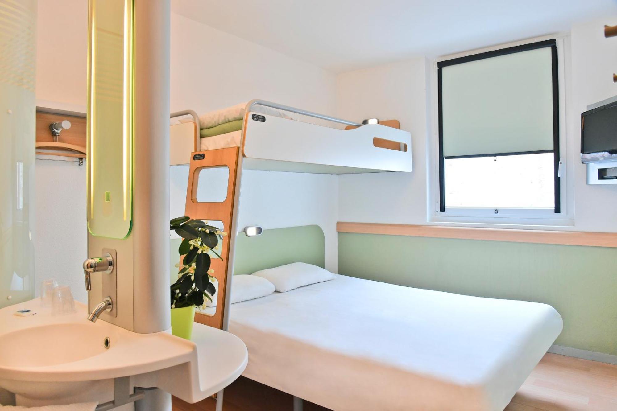 Ibis Budget Saint-Quentin Centre Gare Eksteriør billede